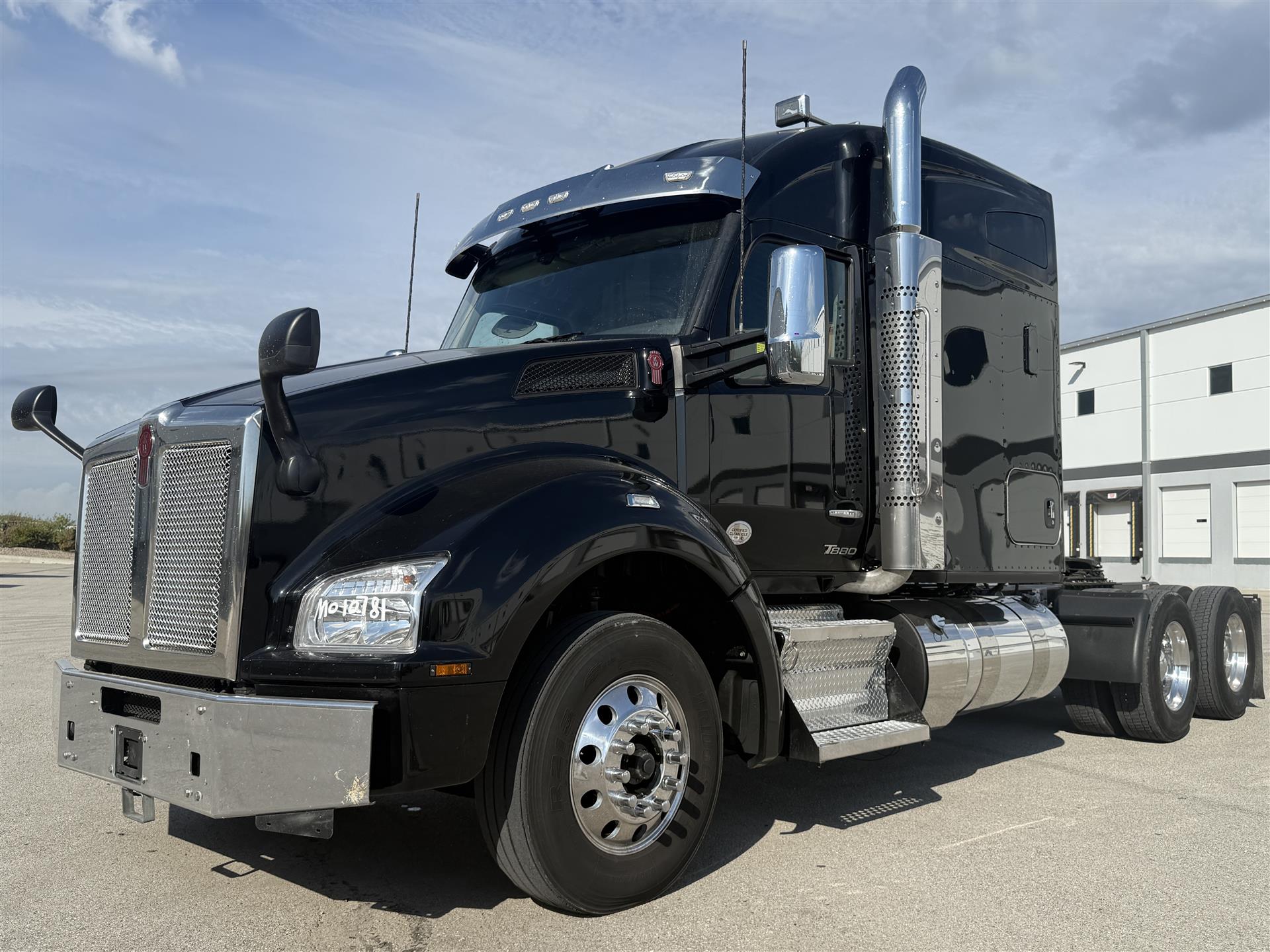 2022 Kenworth T880