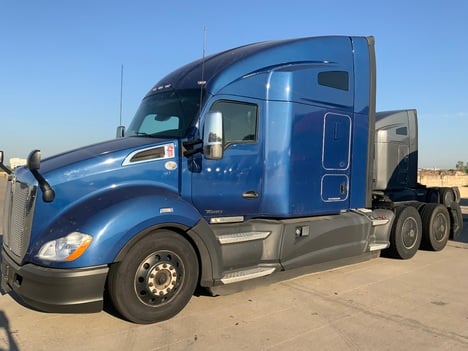 2022 Kenworth T680