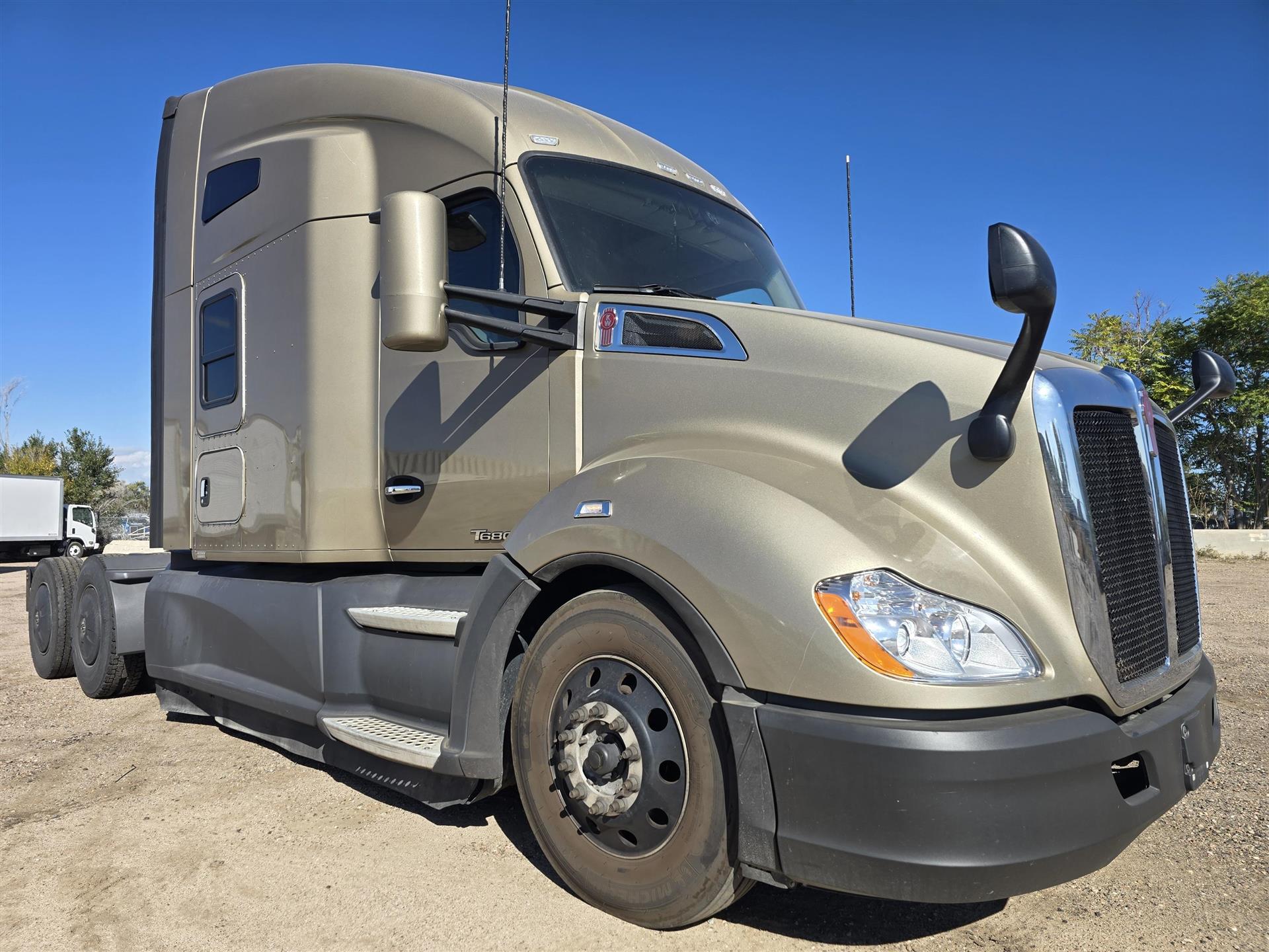2022 Kenworth T680