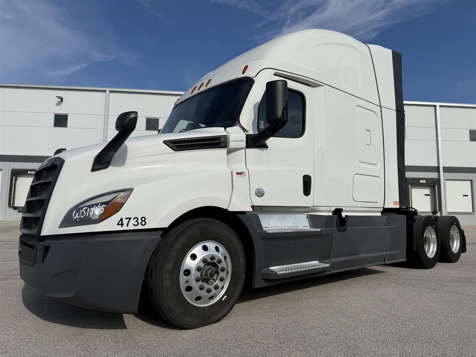 2024 Freightliner CASCADIA 126