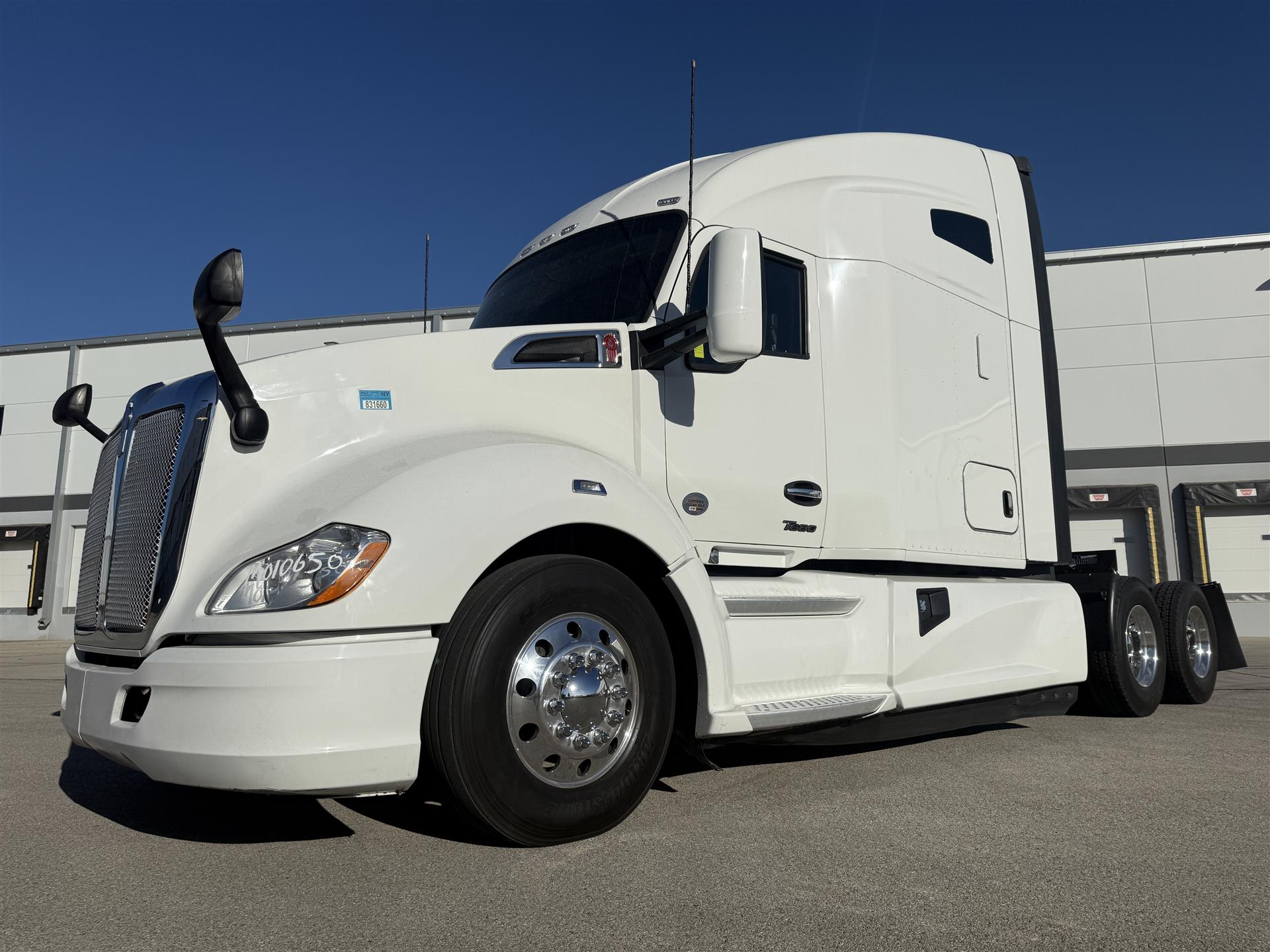 2022 Kenworth T680