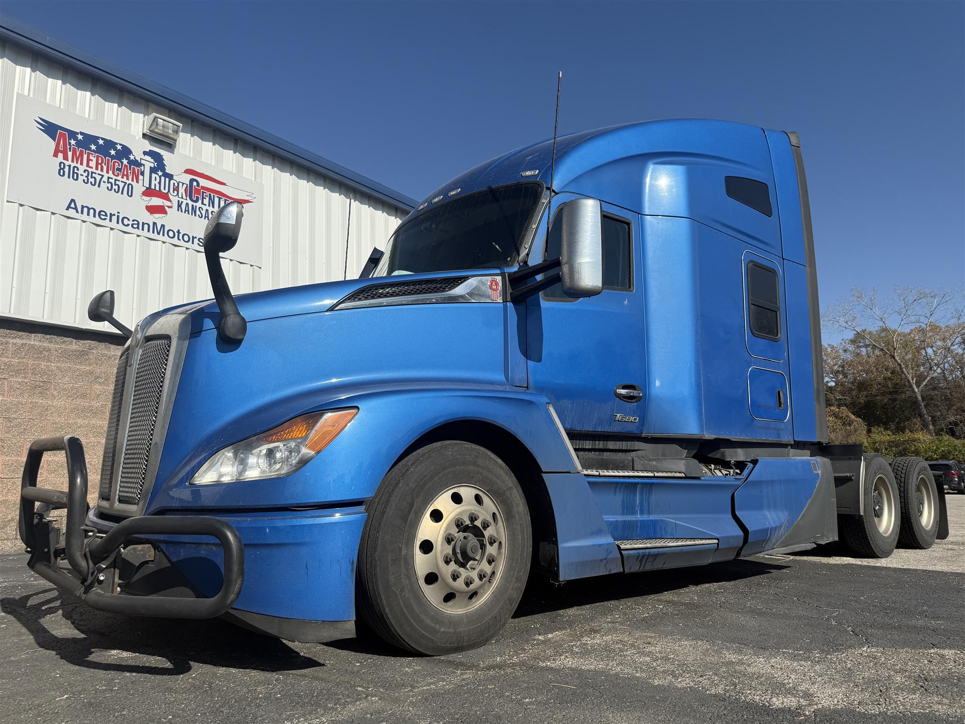2023 Kenworth T680 Aerodyne