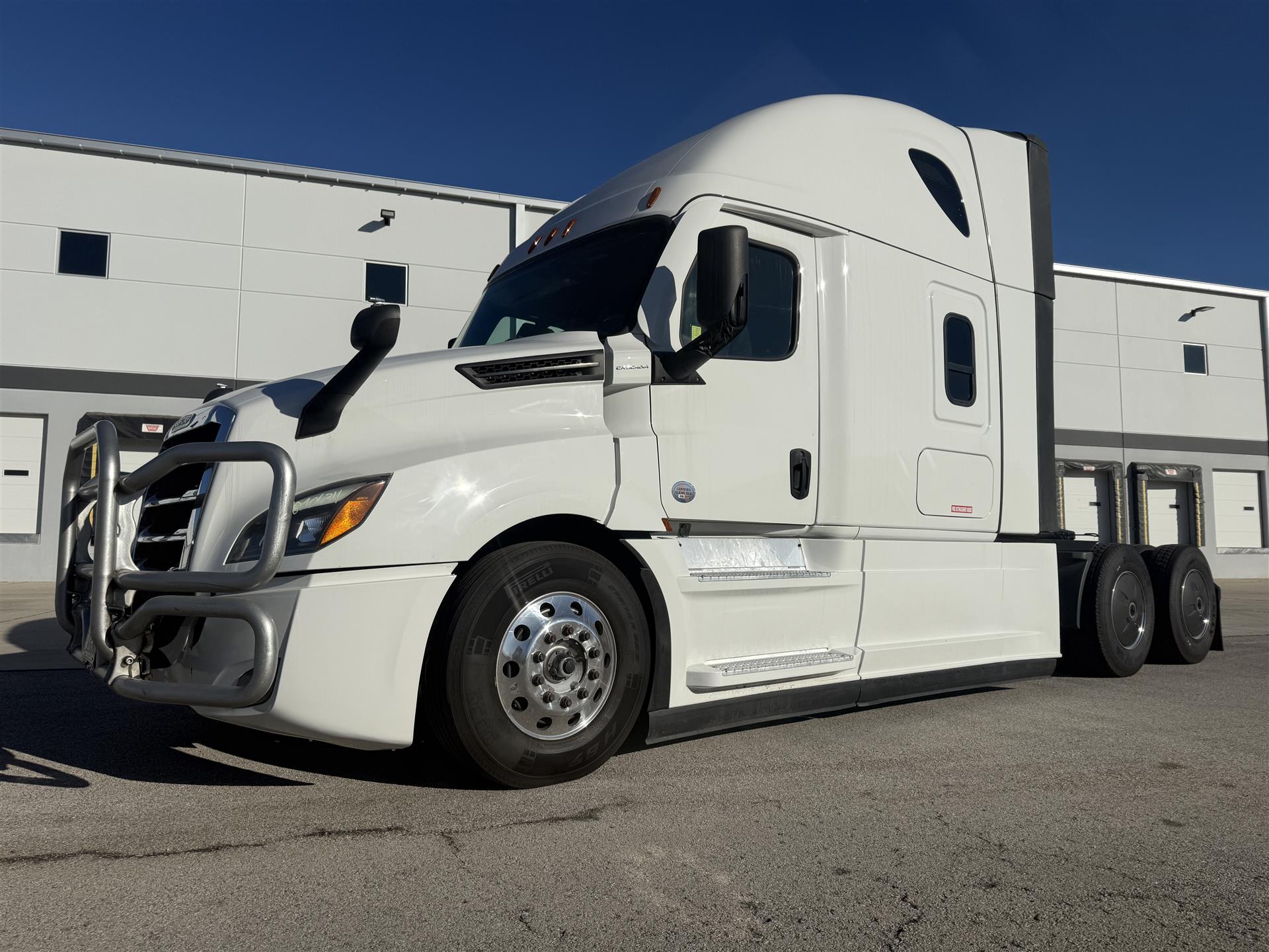 2024 Freightliner CASCADIA 126