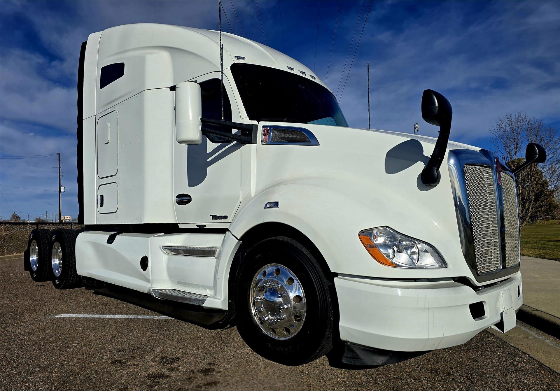 2022 Kenworth T680