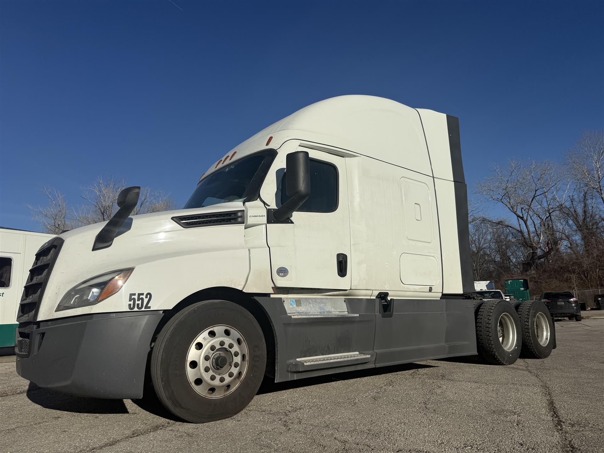 2022 Freightliner CASCADIA 126