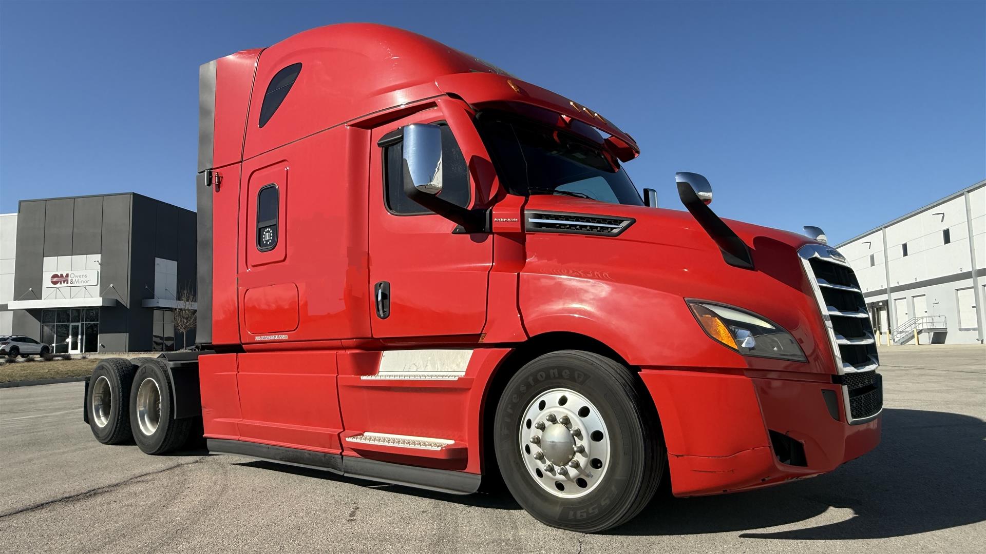 2023 Freightliner CASCADIA 126