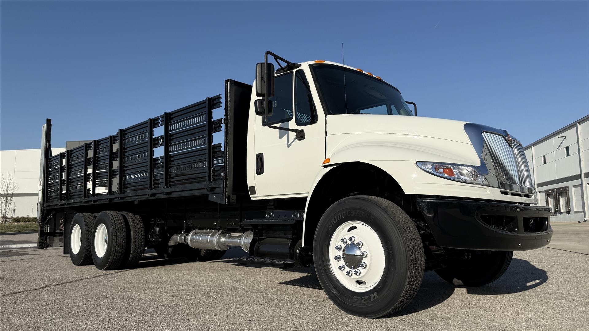 2017 International Durastar 4400