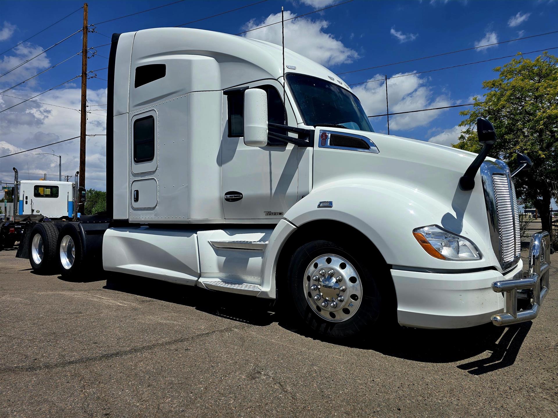 2021 Kenworth T680