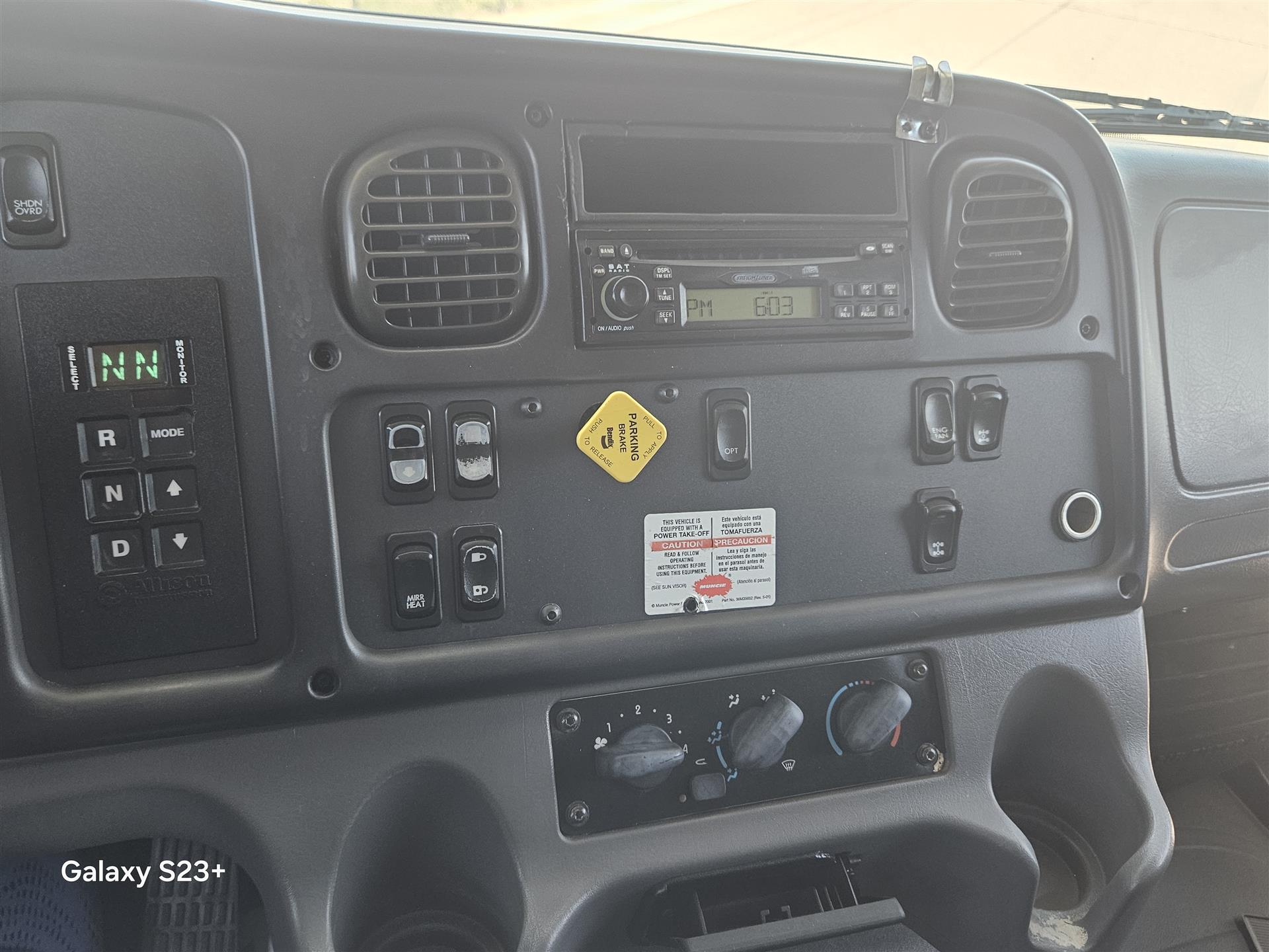 2007 FREIGHTLINER BUSINESS CLASS M2 106 stock CO11451, photo 13