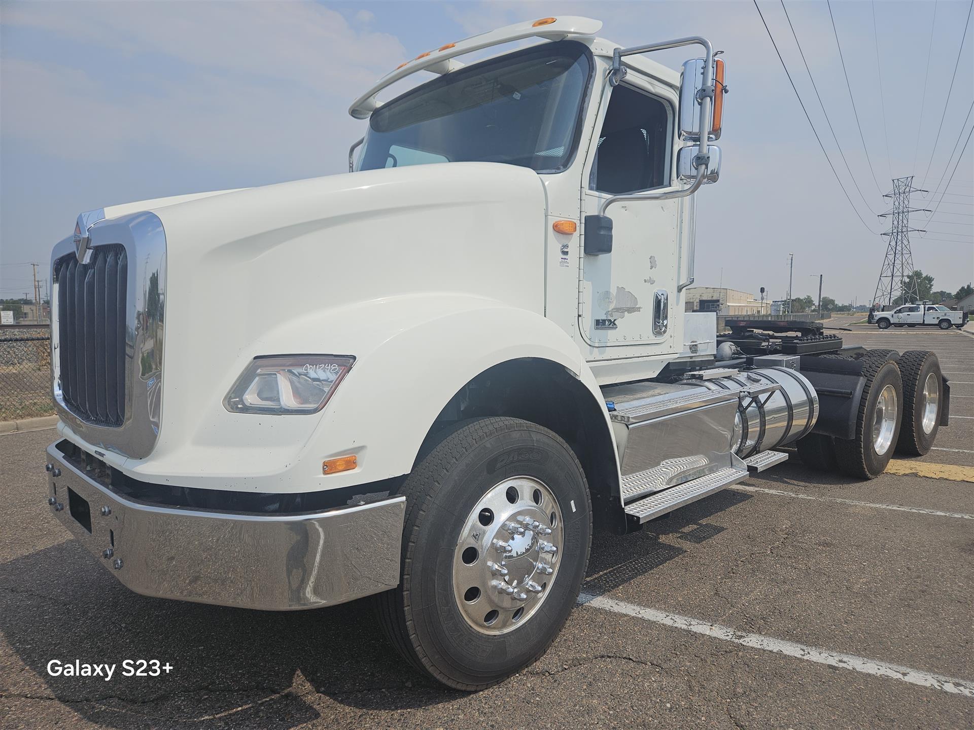 2019 INTERNATIONAL HX