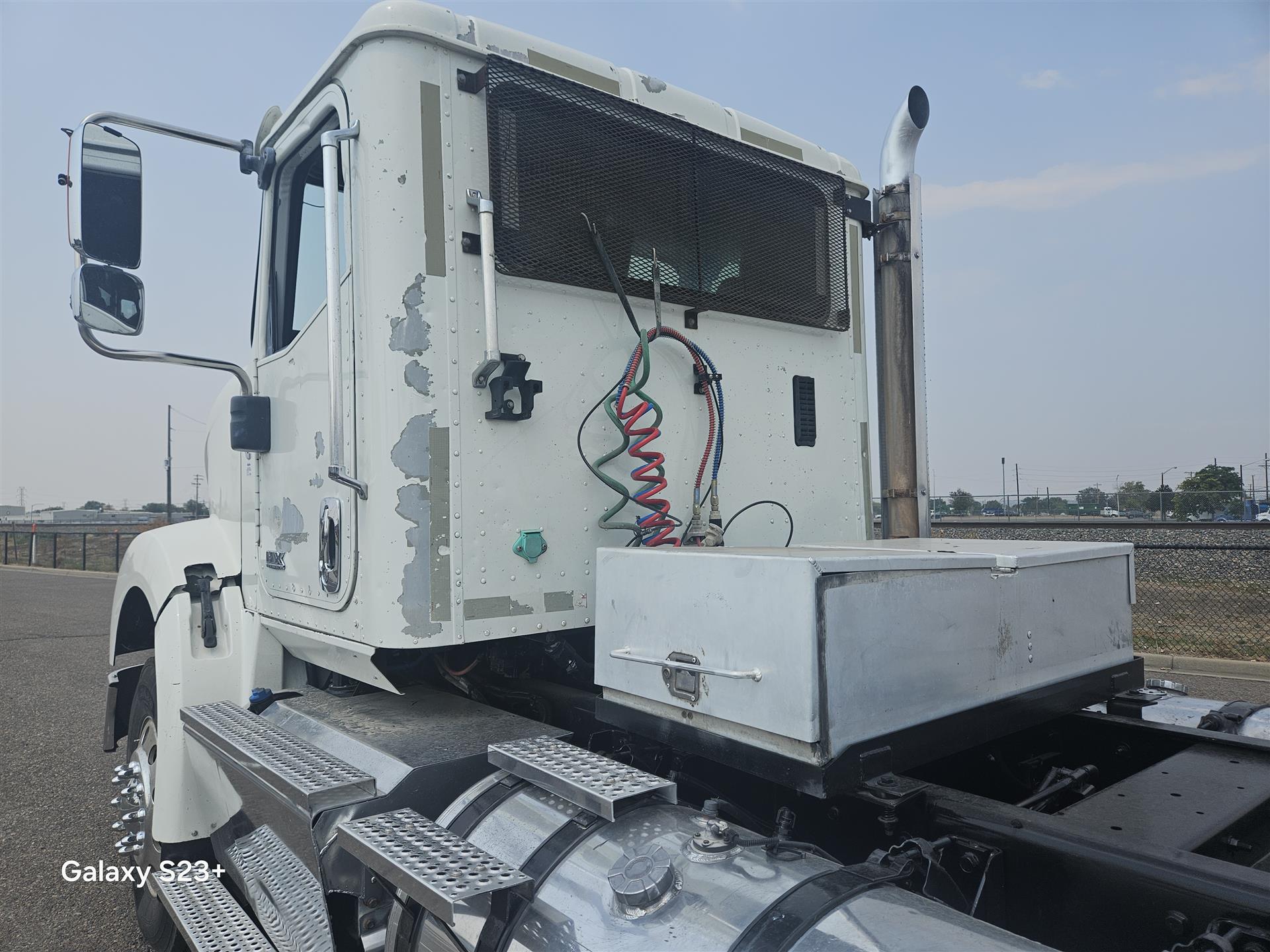 2019 INTERNATIONAL HX stock CO11248, photo 27