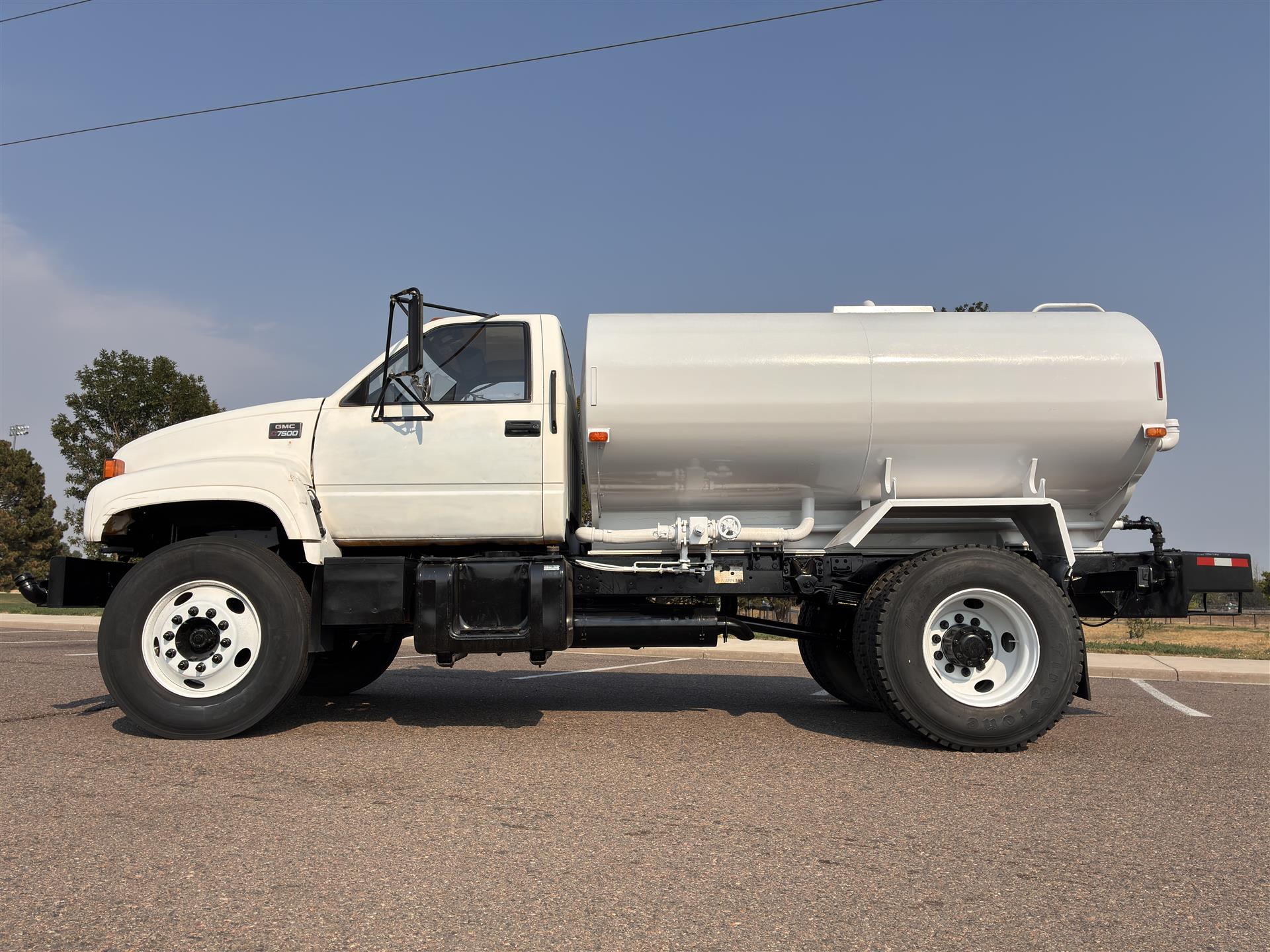 1998 GMC TOPKICK C7500 stock CO11743, photo 4