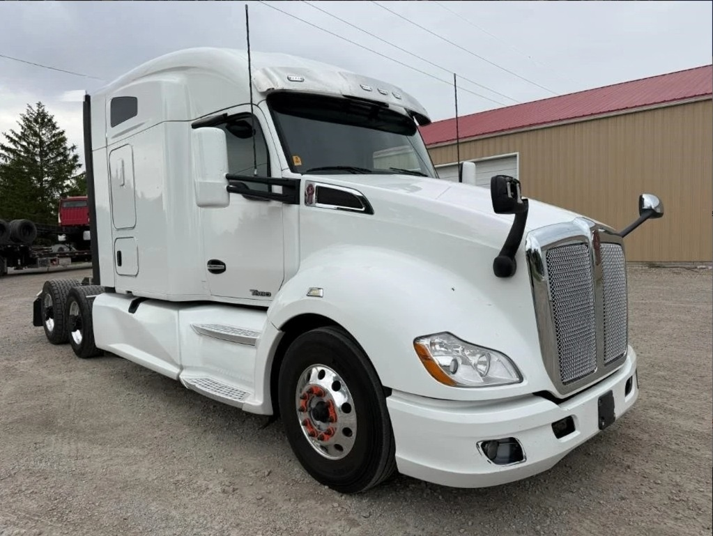 2021 KENWORTH T680