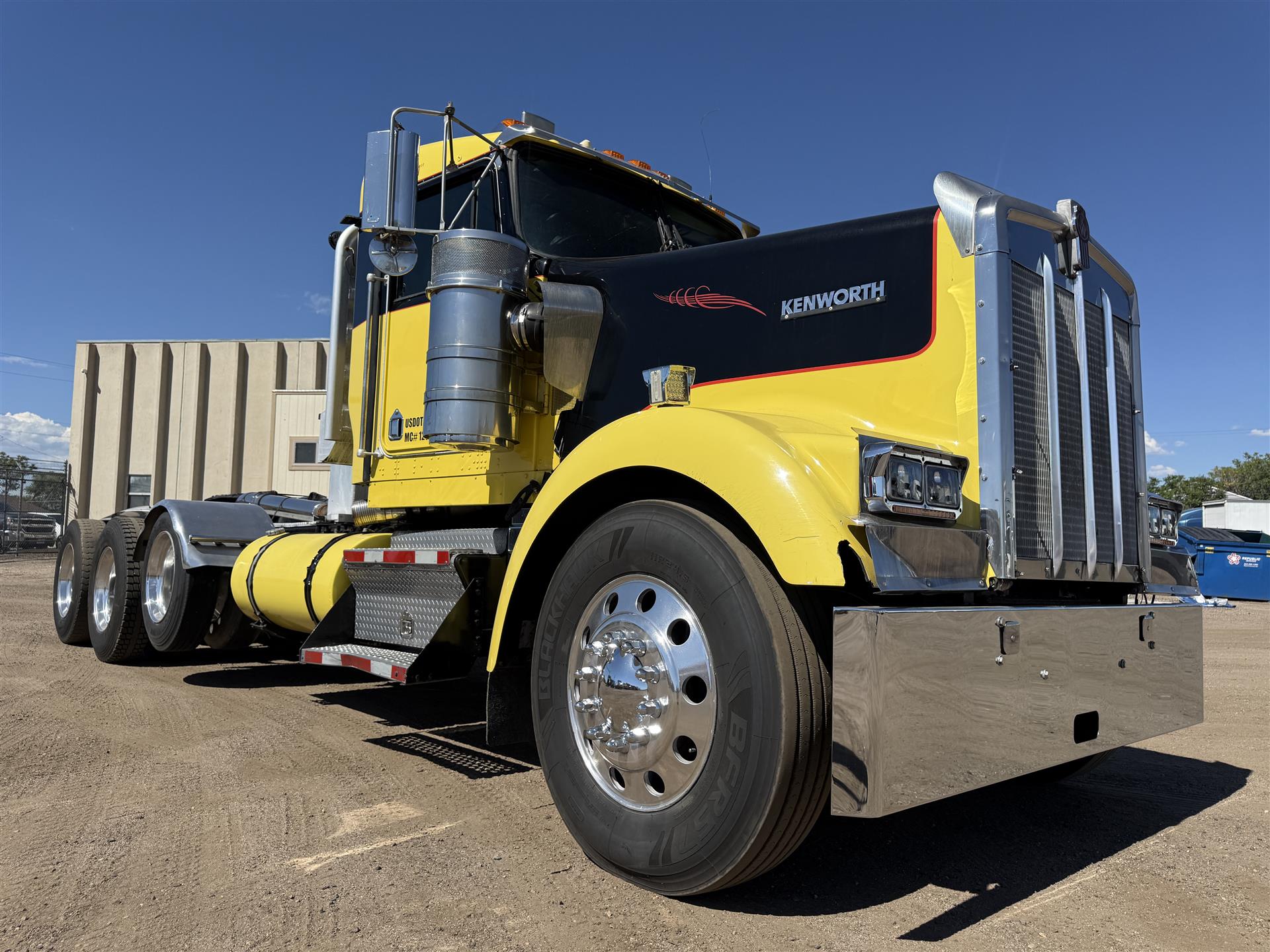 2005 KENWORTH W900