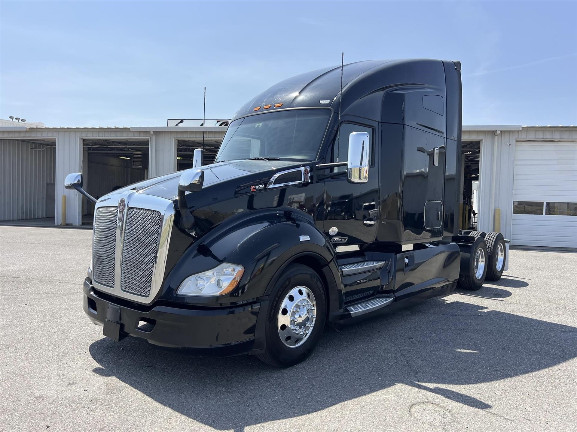 2022 KENWORTH T680
