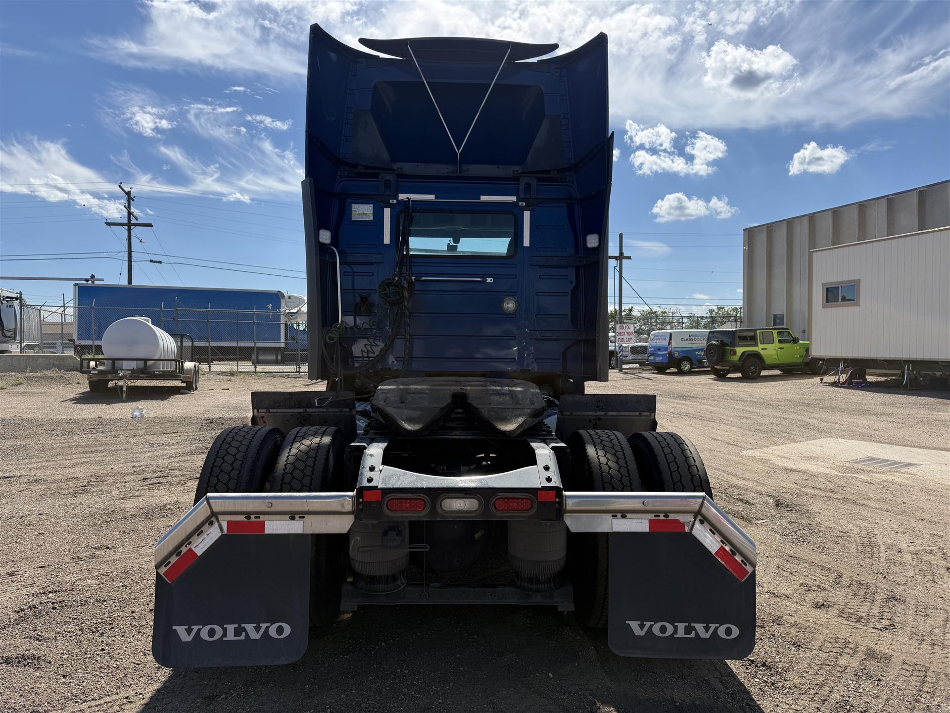 2024 VOLVO VNR42T300 stock WS11976, photo 6