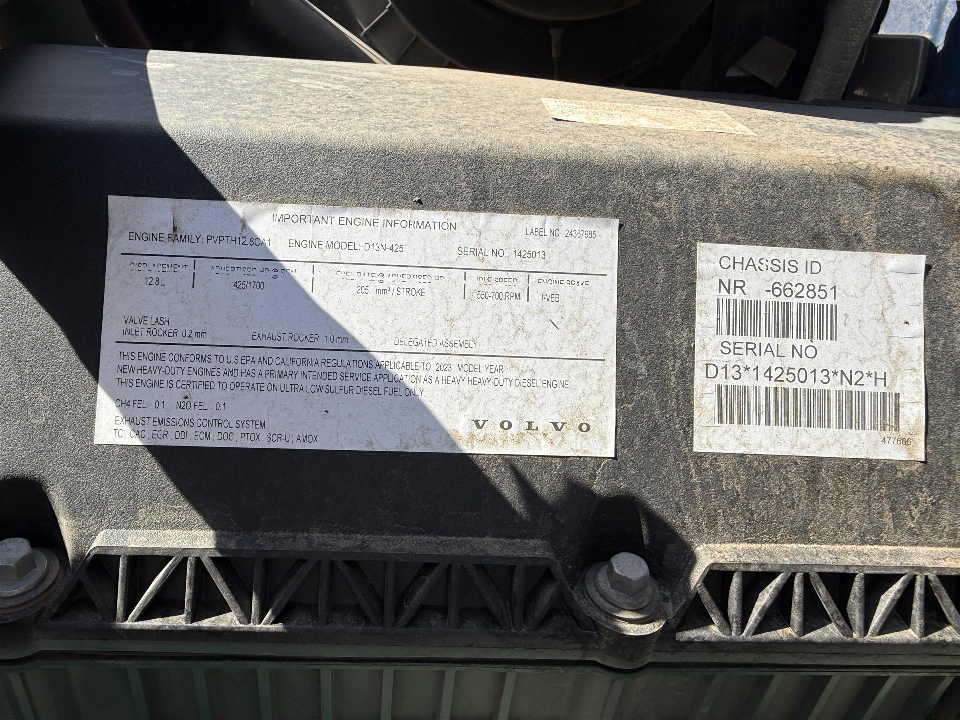2024 VOLVO VNR42T300 stock WS11988, photo 13