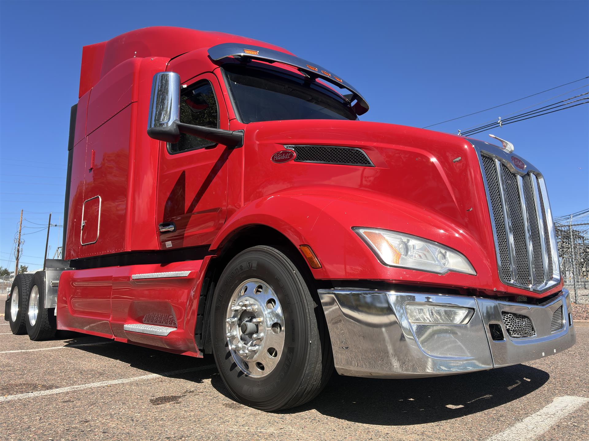 2023 PETERBILT 579