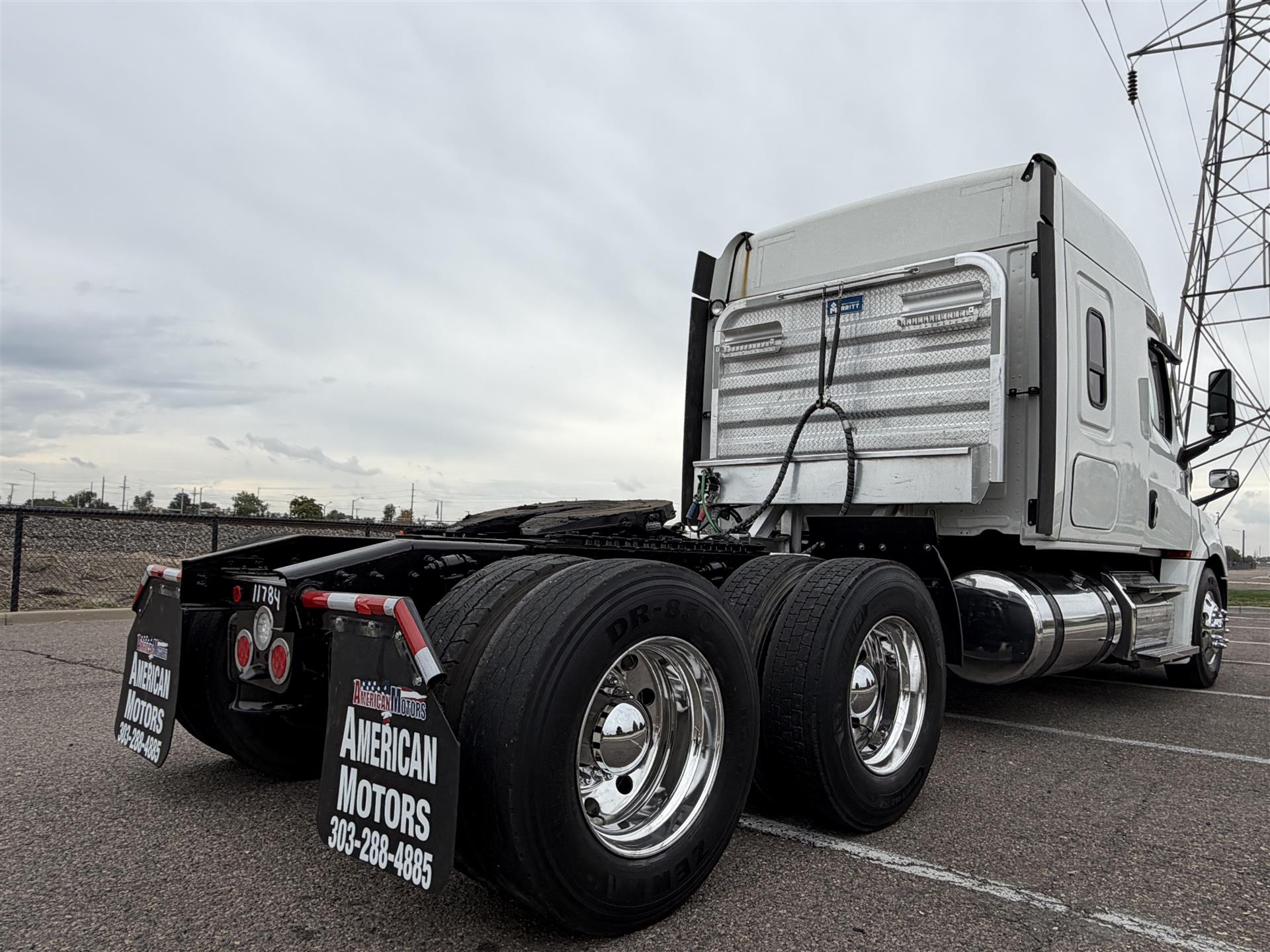 2023 FREIGHTLINER CASCADIA 126 stock CO11784, photo 5