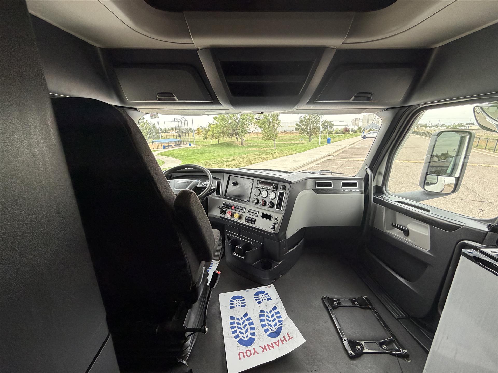2023 FREIGHTLINER CASCADIA 126 stock CO11784, photo 20
