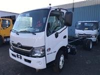 2019 HINO 195