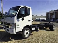 2019 HINO 195