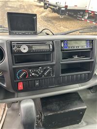 2017 Hino 195
