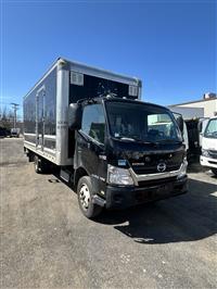 2018 Hino 195