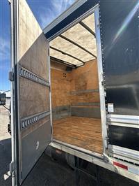2018 Hino 195