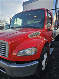 2018 Freightliner M2