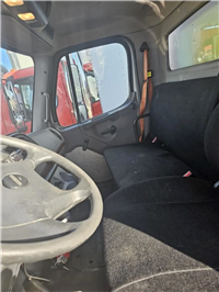 2018 Freightliner M2
