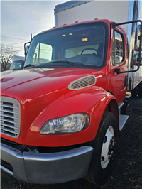 2018 Freightliner M2