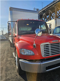 2018 Freightliner M2