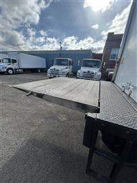 2018 Freightliner M2