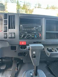 2022 Isuzu NPR XD