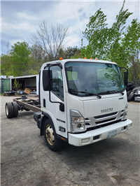 2023 Isuzu NPR HD