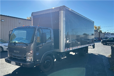 2021 Isuzu NRR
