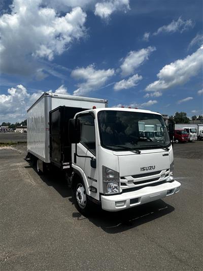 2022 Isuzu NRR