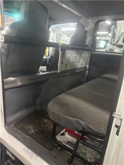 2021 Isuzu NPR HD