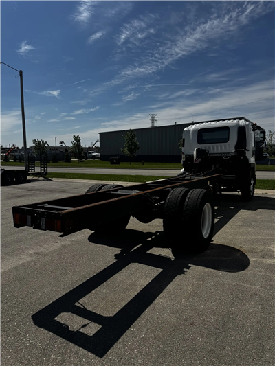 2022 Isuzu FTR