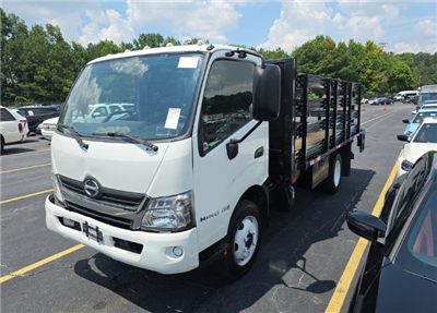 2019 Hino 195
