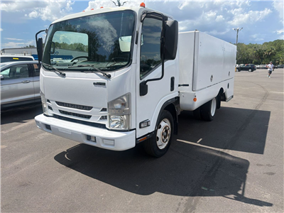 2018 Isuzu NPR HD