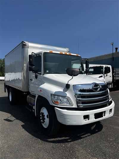 2019 Hino 338