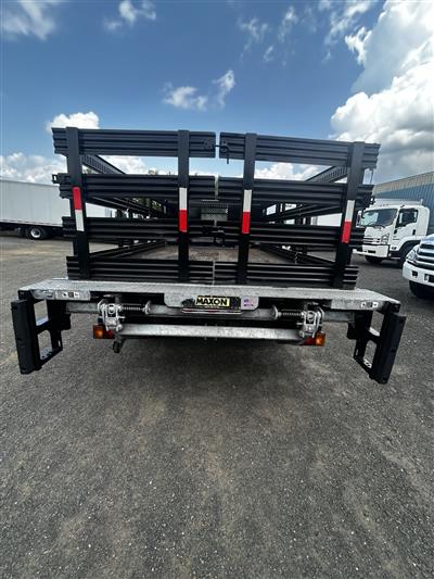 2019 Hino 195