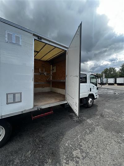 2021 Isuzu NPR HD DC 