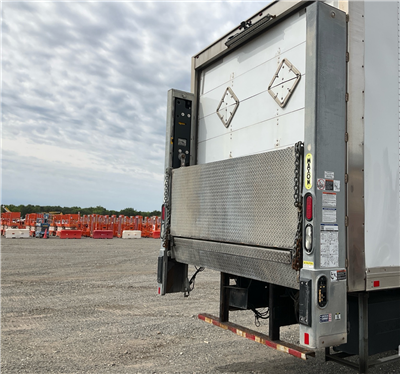2021 Freightliner M2