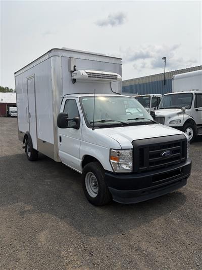 2024 Ford E350