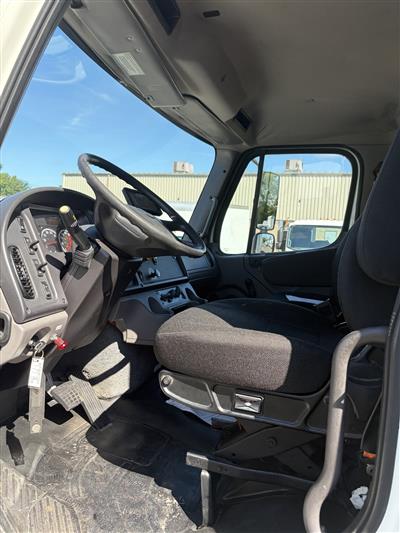 2021 Freightliner M2