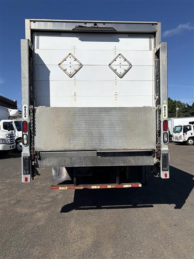 2021 Freightliner M2