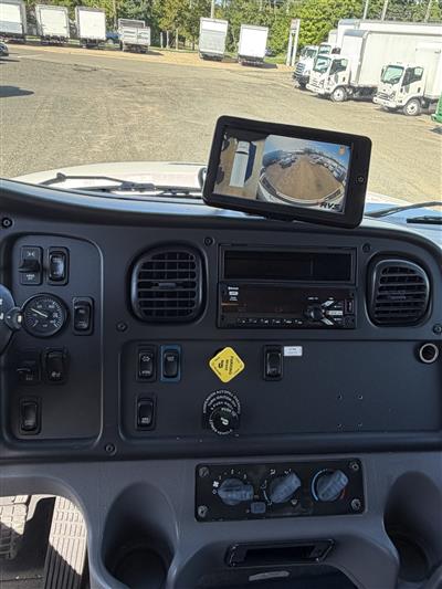 2021 Freightliner M2